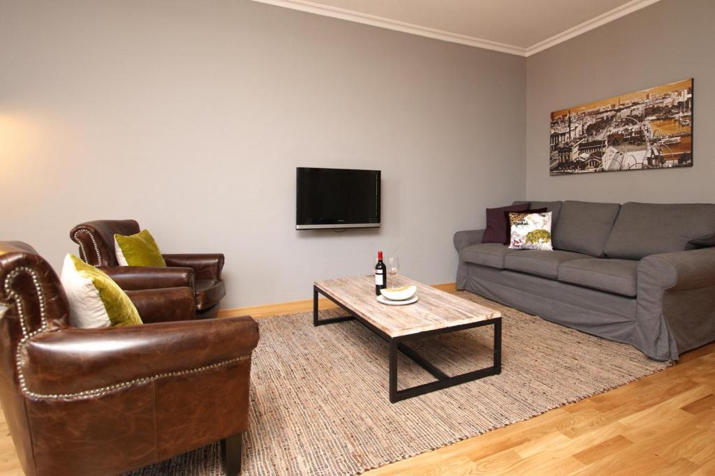 Short Stay Group Paseo De Gracia Serviced Apartments Barcelona Ruang foto