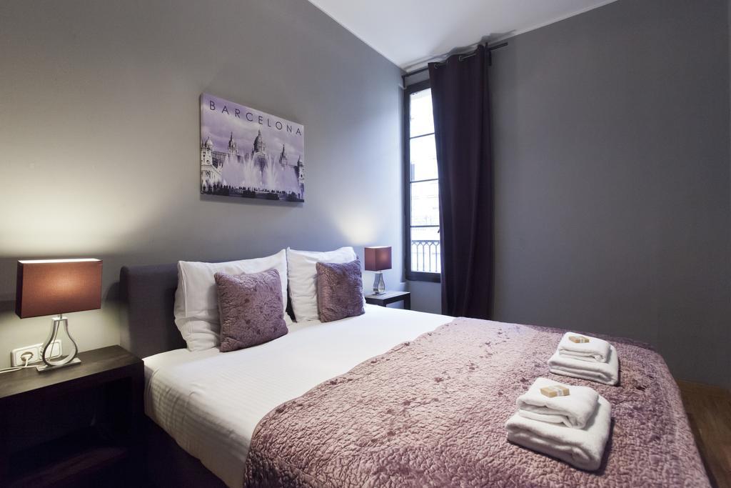 Short Stay Group Paseo De Gracia Serviced Apartments Barcelona Bagian luar foto