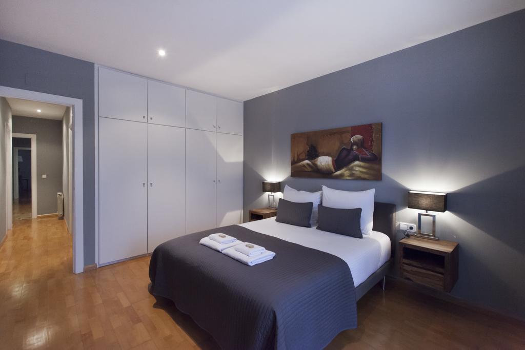 Short Stay Group Paseo De Gracia Serviced Apartments Barcelona Bagian luar foto
